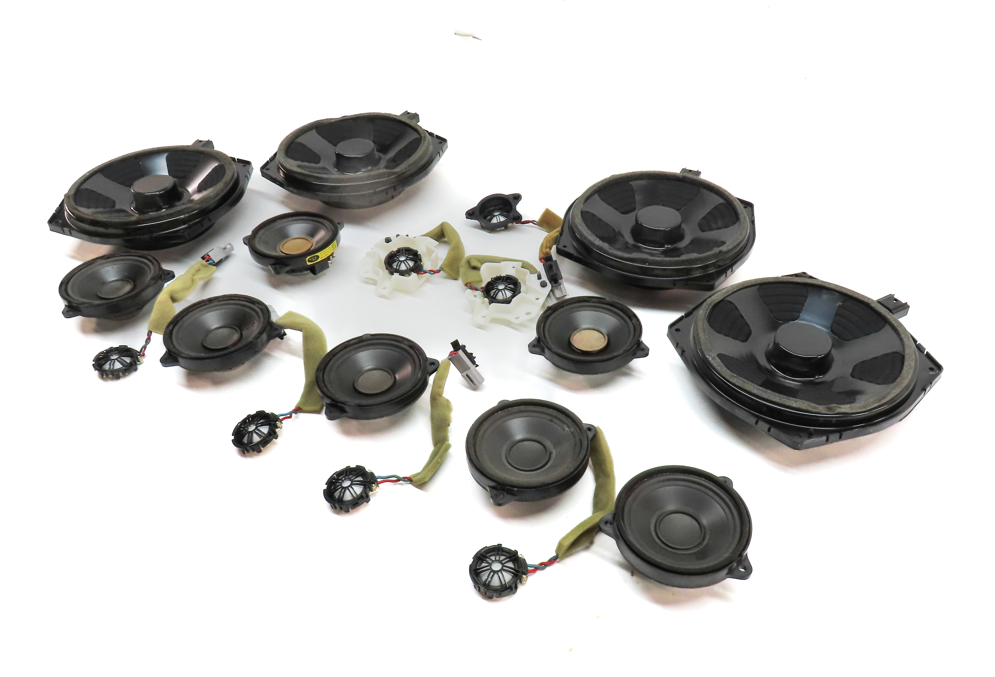 2016 RANGE ROVER SPORT (L494) RADIO STEREO AUDIO SOUND SYSTEM SPEAKER SET/18 — exact item pictured